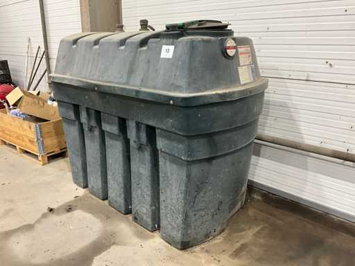 Titan BT 1150 Heizöltank