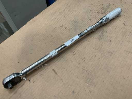 Clé dynamométrique à enclenchement