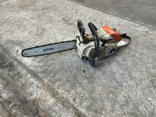 Stihl MS201 C-M - Kettingzaag