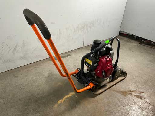 2016 Altrad Belle PCLX 320 Plate Compactor 11kN petrol