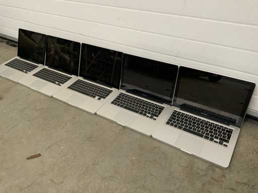 Apple MacBook Pro (5x)