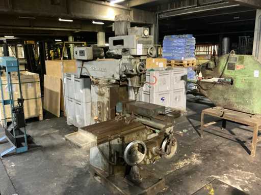 Cincinnati Toolmaster Vertical Milling Machine