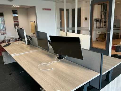 LG 27UL850 27” Monitor (8x)