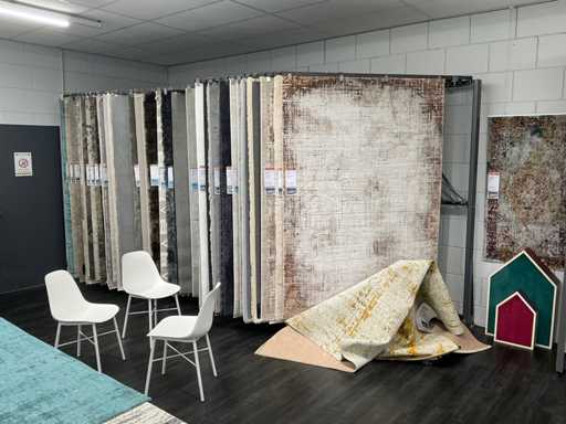 Rafturi pentru covoare