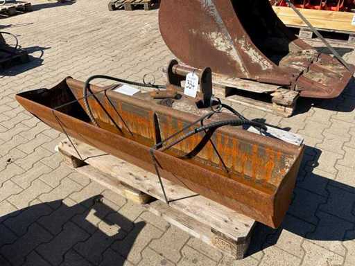 2013 Cseri C-GLV-2.5-1400/C Graafbak SW03