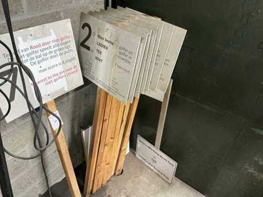 Golfbaan borden (9x)