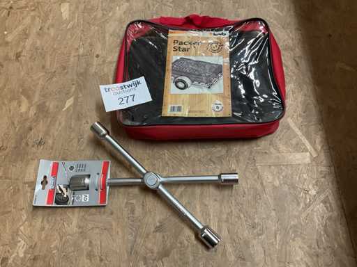 Moersleutel en aanhangwagen net