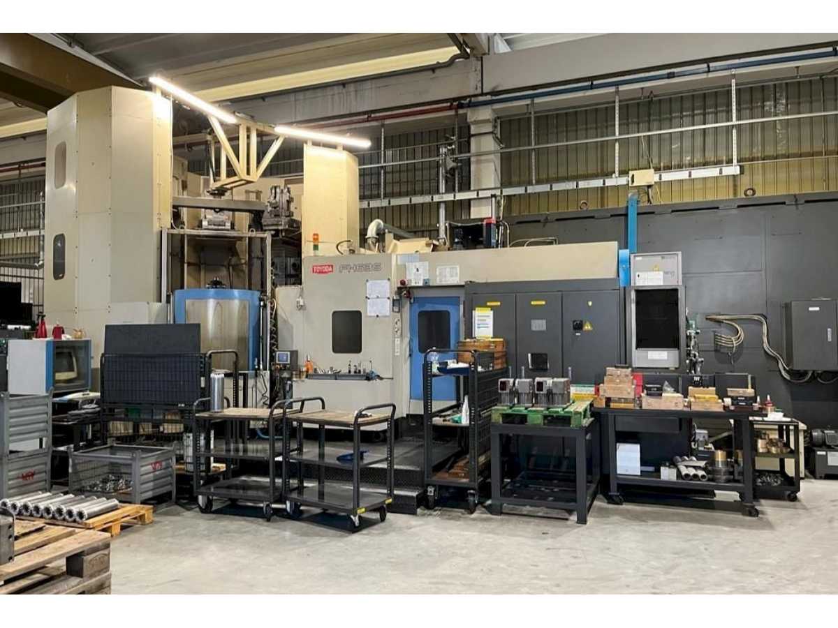 TOYODA FH63S 4-axis horizontal machining center