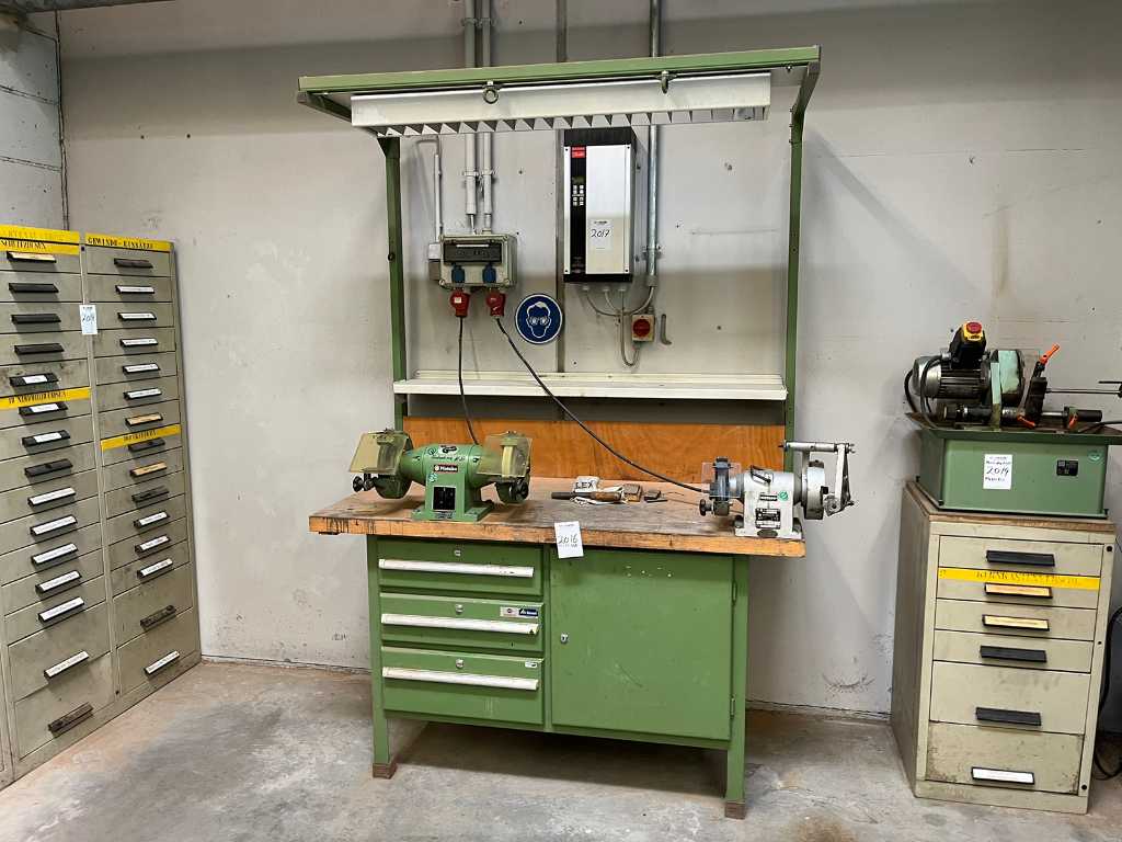 Garant Workbench with 2x bench double grinder and equipment