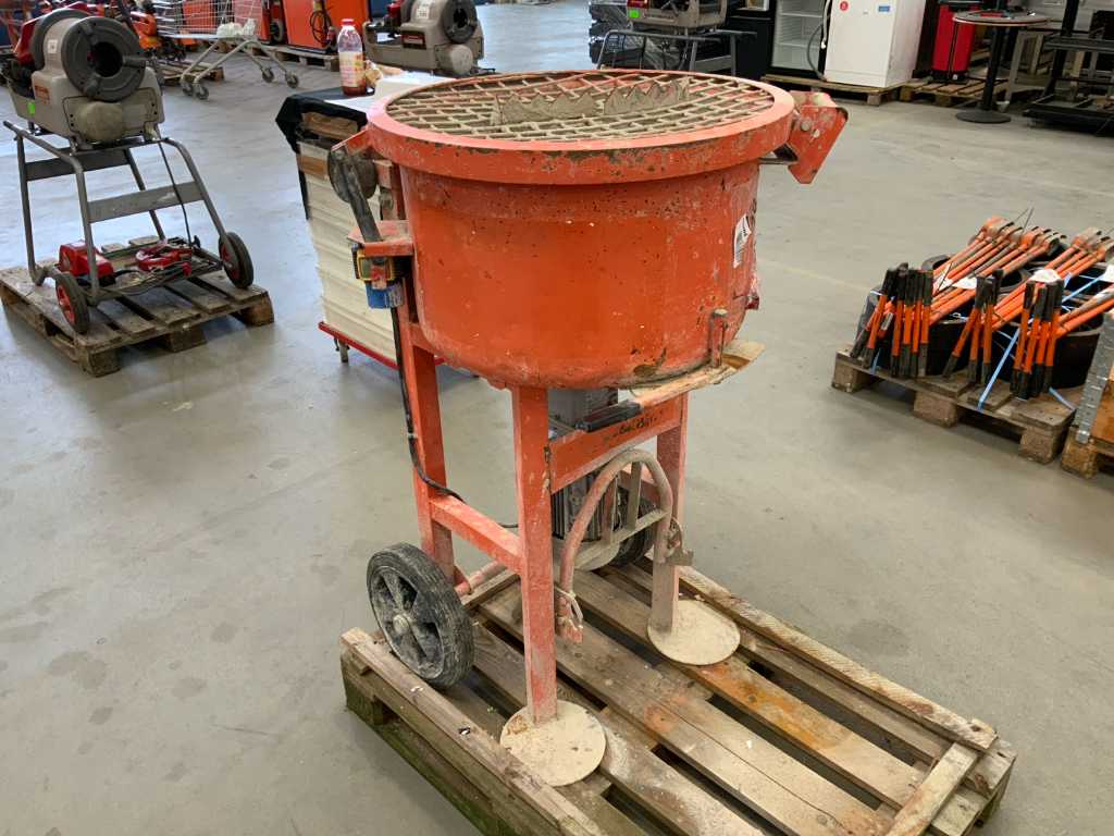 Atika Compact 100 Forced Action Mixer Troostwijk Auctions