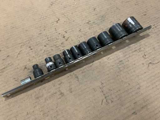 Jeu de douilles encliquetables