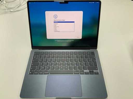 Apple A2681 13-inch MacBook Air MLY33N/A Laptop