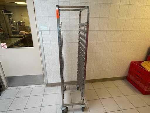 Chariot à étagères en acier inoxydable