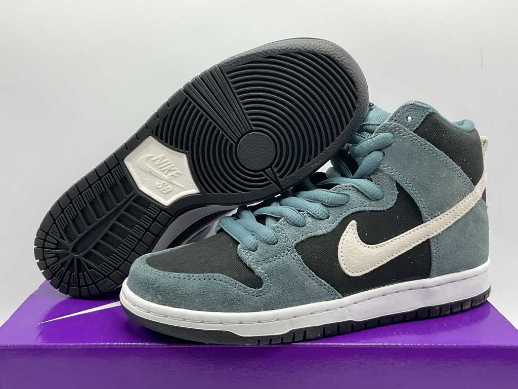 Nike Dunk High Pro Mineral Slate Suede Sneakers 38 1/2
