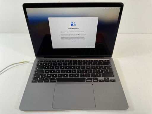 Apple MacBook Air 13.3", Apple M1, 8 GB RAM, 251 GB NVMe Laptop
