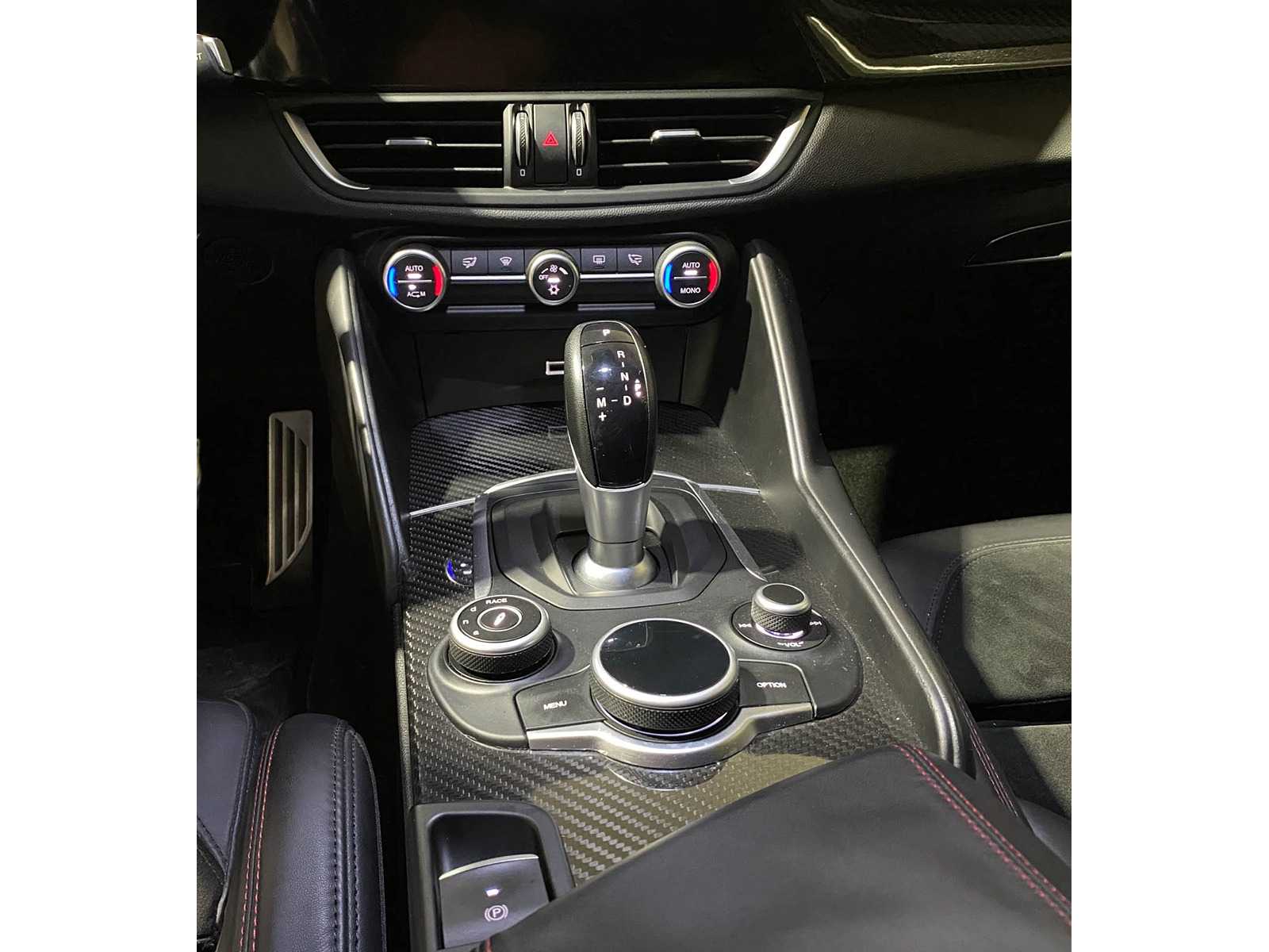 Alfa Romeo Giulia 2.9 V6 Quadrifoglio 510pk 2016, HDV-68-V