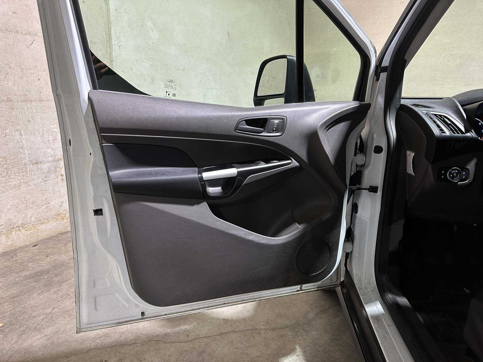 Ford Transit Connect 1.5 EcoBlue L1 Trend 101pk 2022 (Origineel-NL+1e eigenaar), VRV-08-F