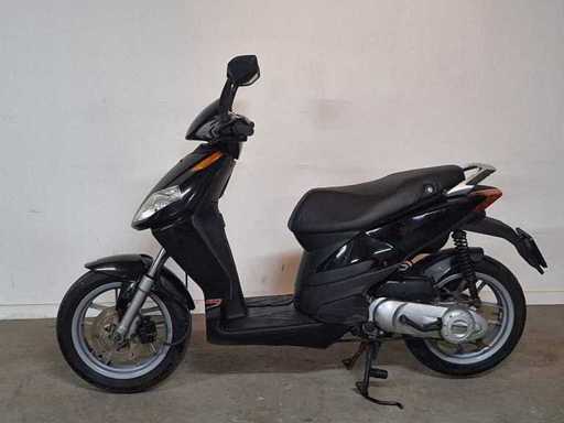 Aprilia Sportcity 45 km moped Piaggio 2-stroke