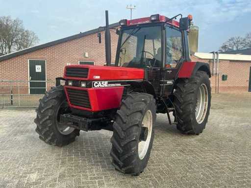 Tracteur agricole Case 956XL à traction intégrale de 1990