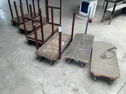 Materiale a carrello vario (6 volte)