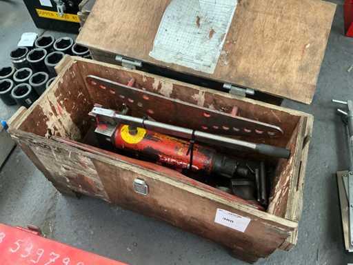 Ridgid Pipe & Tube Bender