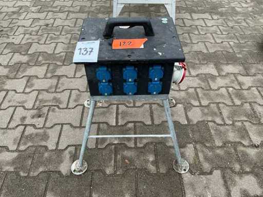 Boîte de connexion de bâtiment