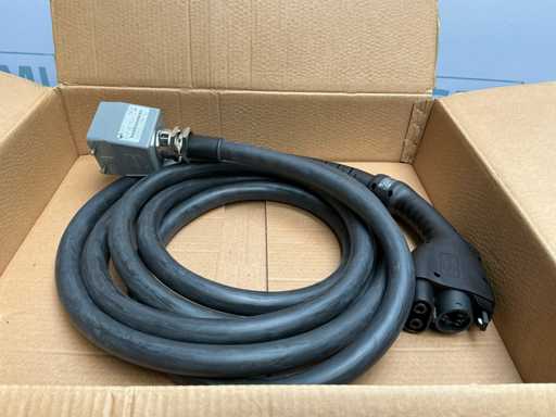 IES France 125A 6ML Cube Oplaadkabel