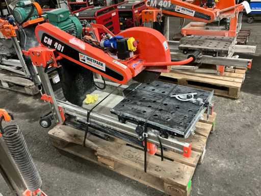 2025 Norton CM 401 Scie à table