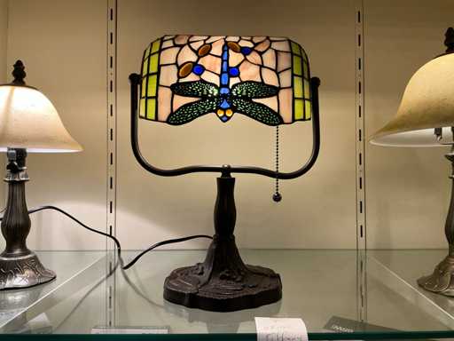 TIFFANY bureaulamp dragonfly met parels