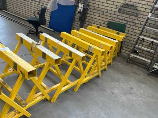 Manutan A227401 Stalen bok (8x)