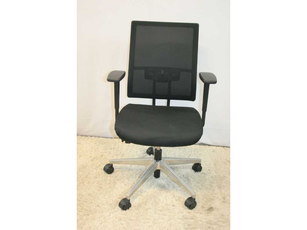 Egonomic office chair Kohl