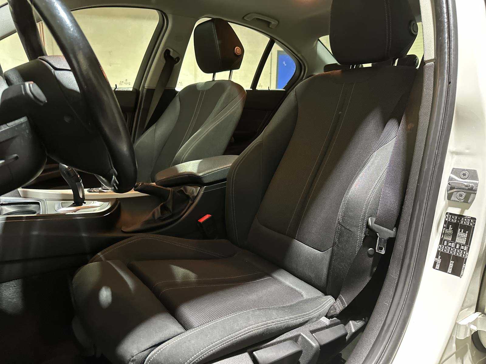 BMW 318i Corporate Lease Executive 3-serie 136pk 2018 (Origineel-NL), SB-204-F