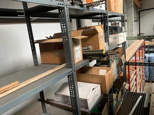 lot Pièces électriques