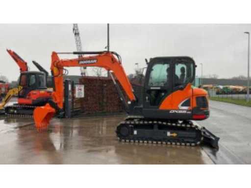 e9ce624c-0dec-43af-aa2f-c261f8090d86.mp4