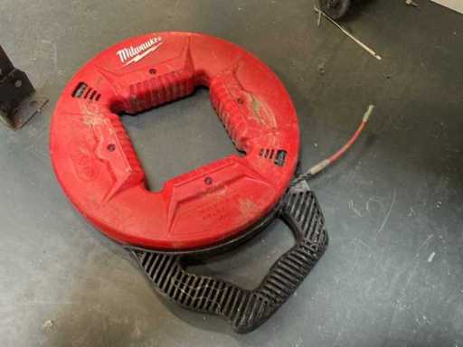 Milwaukee – Spannungsfeder auf der Rolle