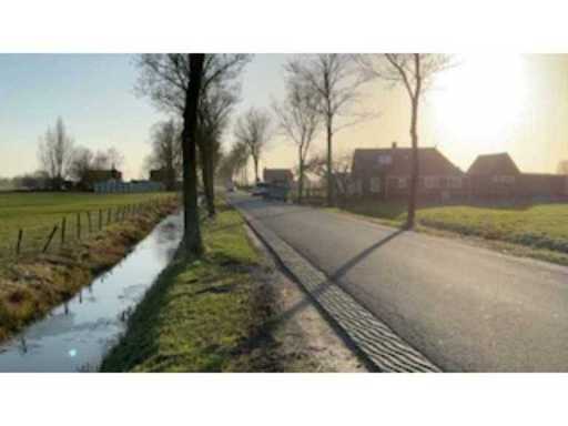 b80fe380-6e04-47af-89e5-19d8321342fd.mp4