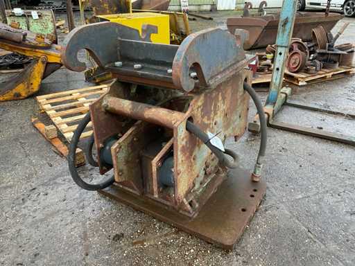 Vibratory Hammer, "CW 4"