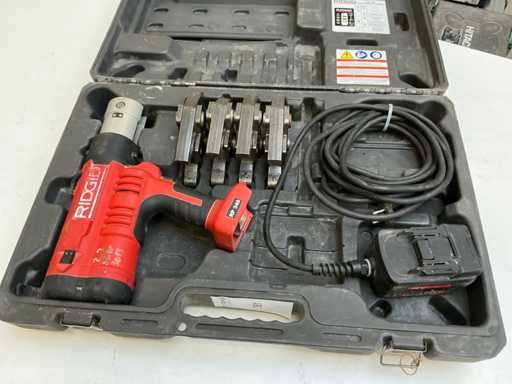 Ridgid RP 340 Cordless Press Machine