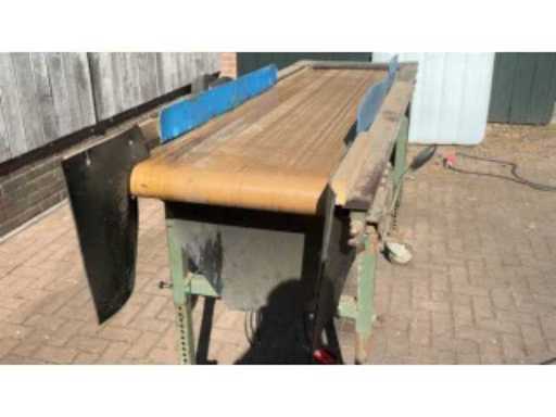 e9cb6200-162d-4e3b-8f5d-4ba0ca39d497.mp4