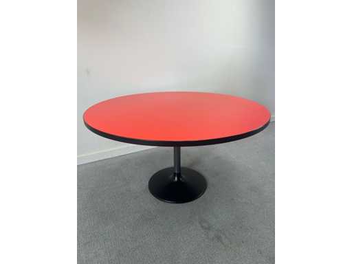 DIETIKER SWITZERland - rotundă - masă de cantină