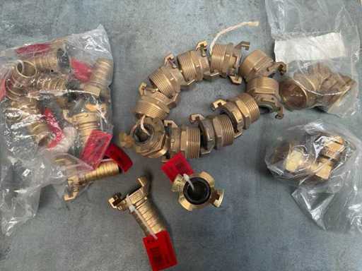 Accouplements en laiton divers (21x)
