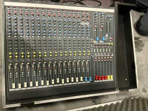 Console de mixage analogique Allen & Heath GL2200