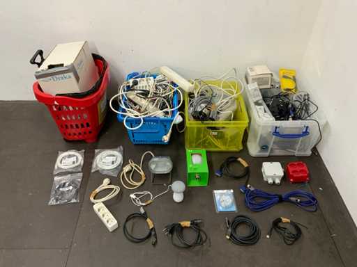 Charge verschiedener Elektronik