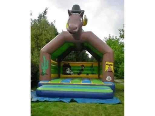 Castello gonfiabile da cowboy