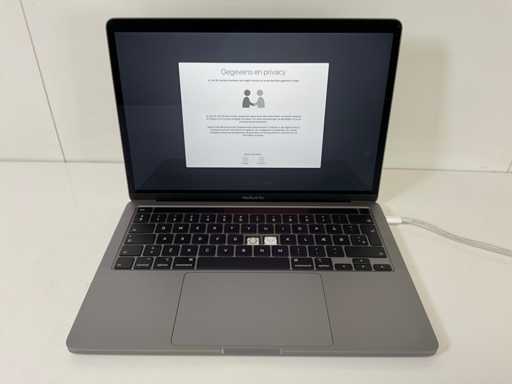 Apple MacBook Pro 13.3", Core(TM) i5 10a generazione, 16 GB di RAM, 500 GB di NVMe Laptop