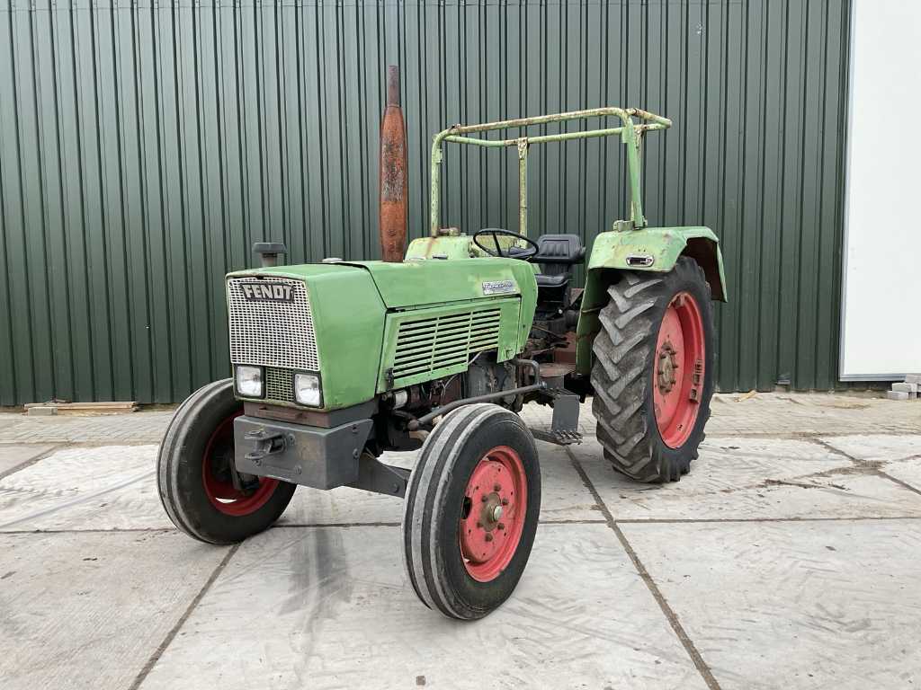 Fendt Farmer 106S turbomatik Two-wheel drive agricultural tractor
