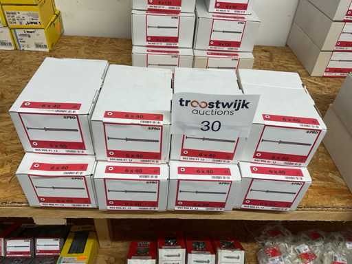 8 dozen nagelpluggen