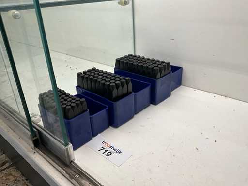 Set di numeri e lettere (3x)