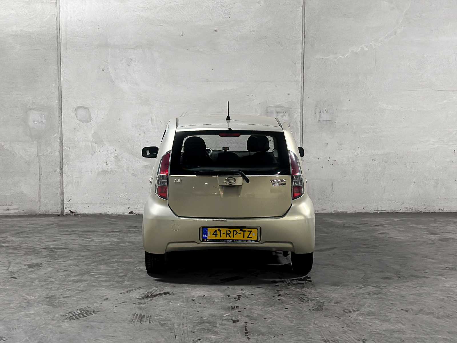 Daihatsu Sirion 2 1.3-16V Comfort 90pk 2005 (Origineel-NL) Automaat, 41-RP-TZ
