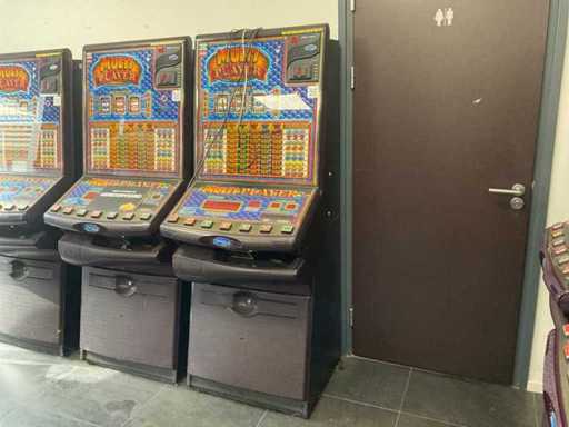 Barcrest Mehrspieler-Spielautomat